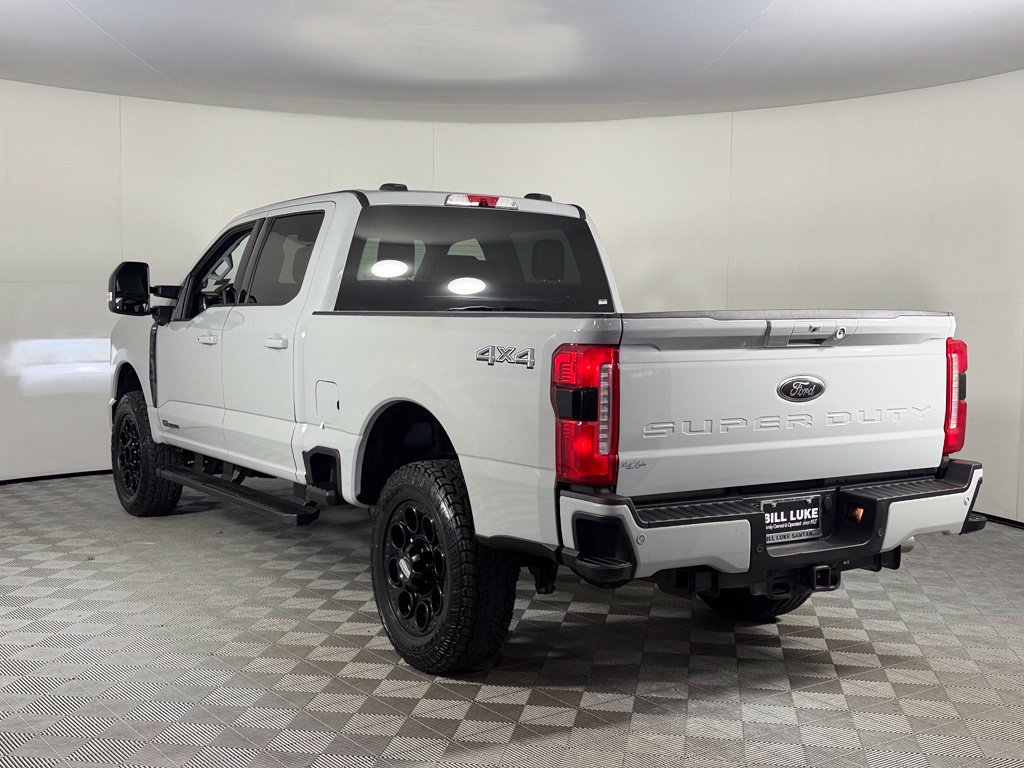 Used 2025 Ford F350 Lariat w/ Black Appearance Package AWD/4WD image 8