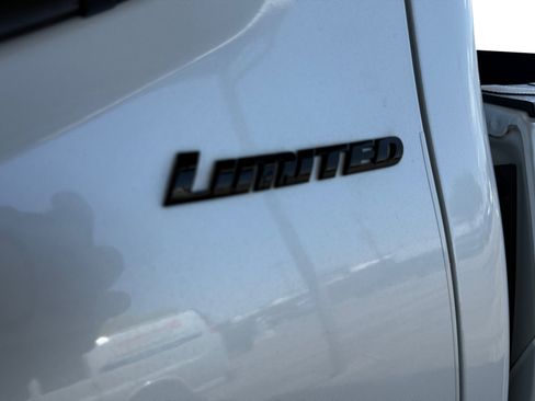 Used 2021 Toyota Tacoma Limited w/ Nightshade Package AWD/4WD image 26