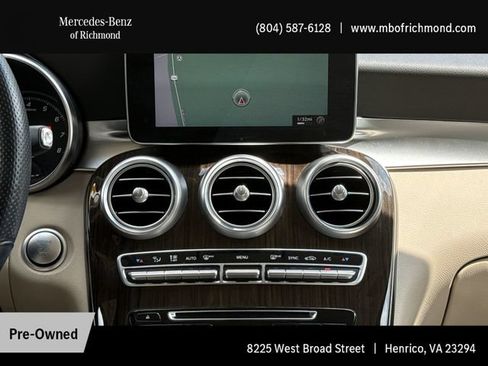 Used 2017 Mercedes-Benz GLC 300 4MATIC image 19