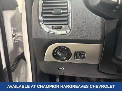 Used 2018 Dodge Durango SXT w/ Quick Order Package 2BB AWD/4WD image 24
