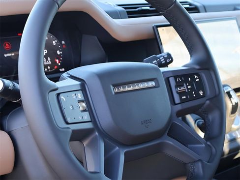 New 2026 Land Rover Defender 130 X-Dynamic SE image 17