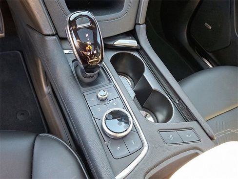 Certified 2023 Cadillac XT5 Premium Luxury w/ Platinum Package image 12