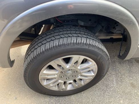 Used 2013 Ford F150 Platinum image 8