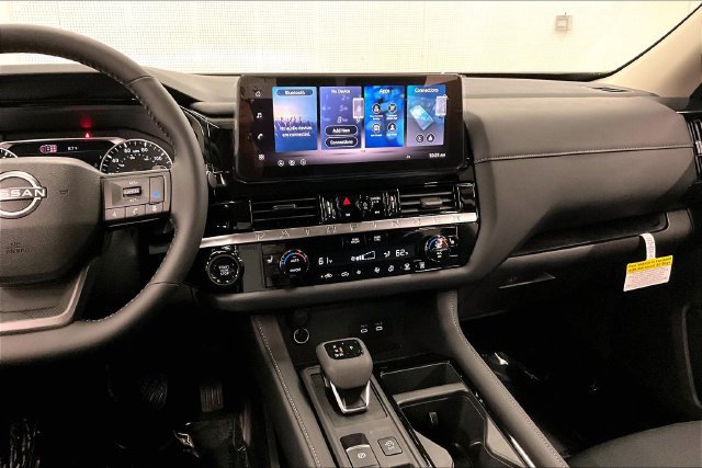 New 2026 Nissan Pathfinder SV FWD image 8