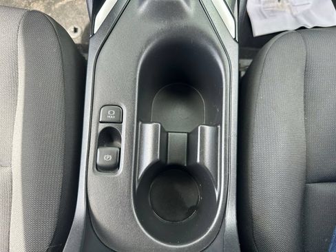 Used 2024 Toyota Corolla LE FWD image 31