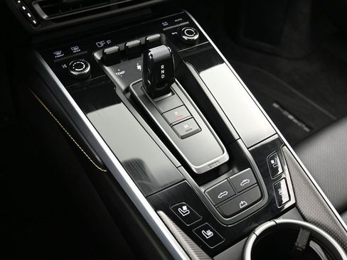 Certified 2024 Porsche 911 Turbo image 22