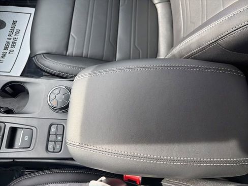 New 2025 Ford Ranger Lariat w/ Trailer Tow Package image 22