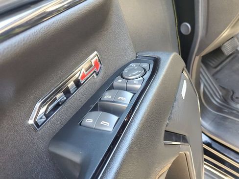 Used 2024 GMC Sierra 1500 AT4 w/ Technology Package AWD/4WD image 18