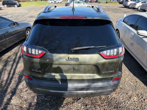 Used 2019 Jeep Cherokee Limited image 5