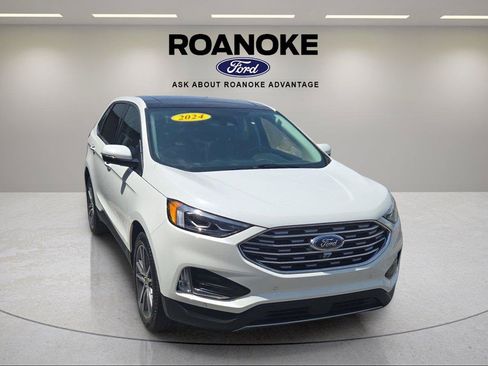 Certified 2024 Ford Edge Titanium w/ Equipment Group 301A AWD/4WD image 13
