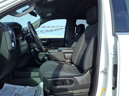 Used 2021 GMC Sierra 1500 SLE image 11