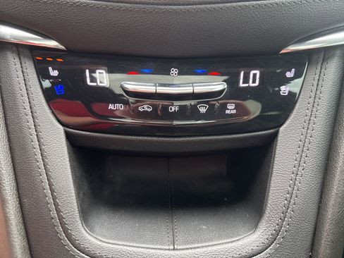 Used 2021 Cadillac XT5 Sportv image 19