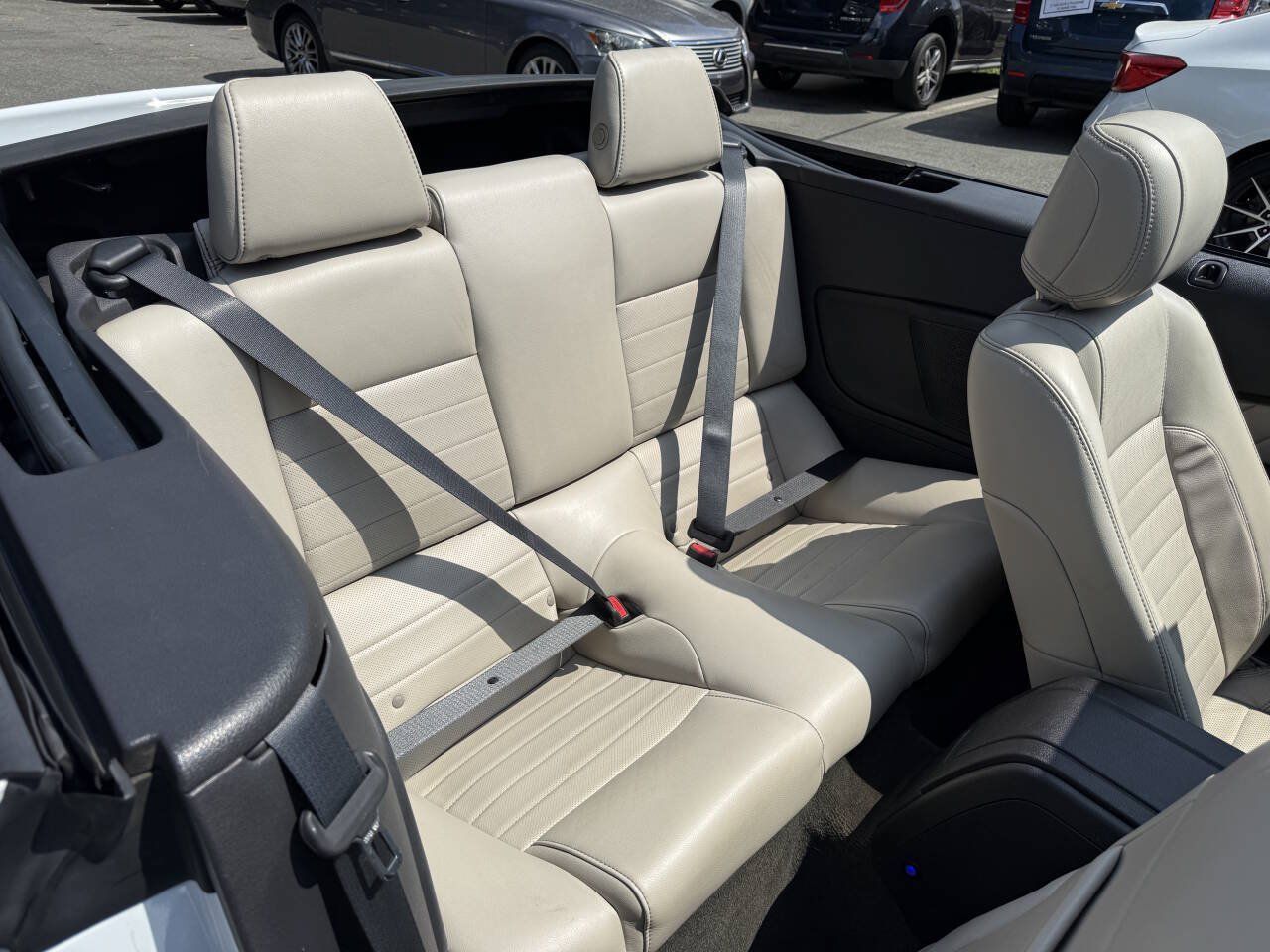 Used 2014 Ford Mustang Premium RWD image 16