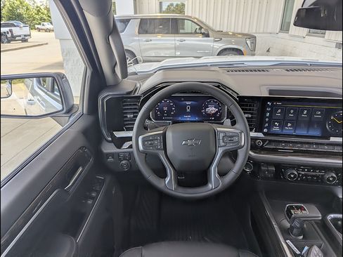 New 2026 Chevrolet Silverado 1500 RST w/ Convenience Package II AWD/4WD image 3