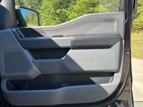 Used 2024 Ford F150 XLT image 26