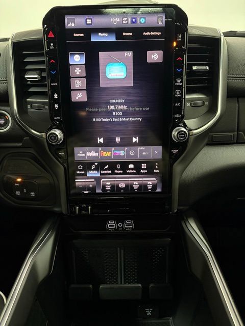 New 2026 RAM 2500 Laramie AWD/4WD image 20