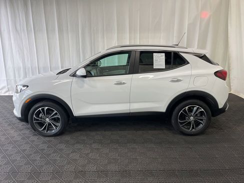 Used 2023 Buick Encore GX Select FWD image 24
