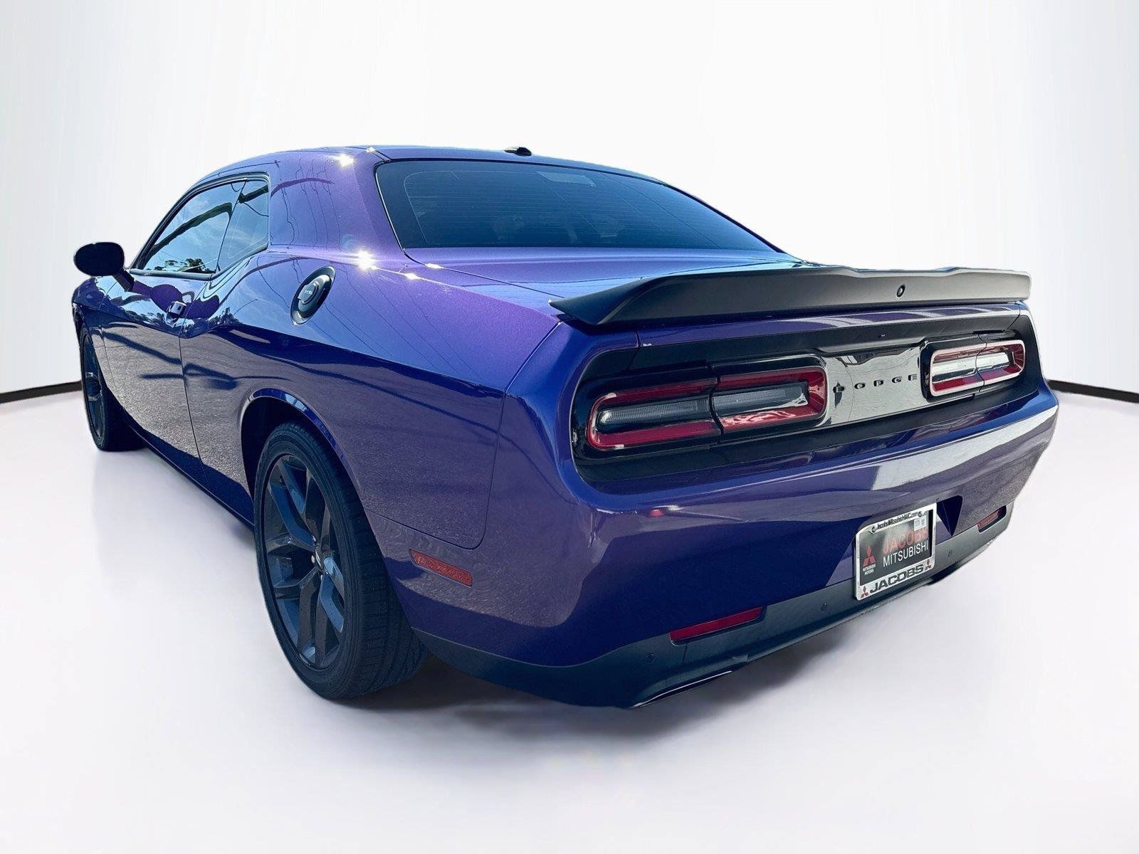 Used 2023 Dodge Challenger R/T w/ Blacktop Package RWD image 3