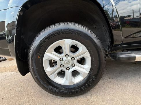 Used 2016 Toyota 4Runner SR5 RWD image 25
