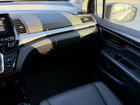 Used 2024 Honda Odyssey Touring image 15