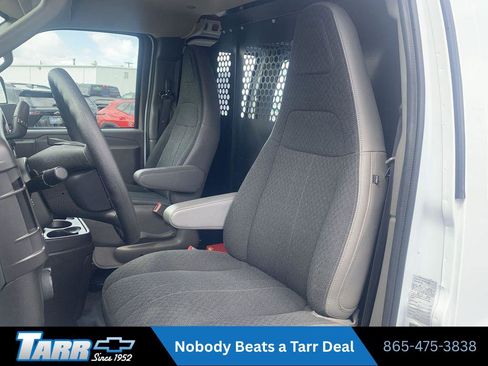 Used 2024 GMC Savana 2500 w/ Driver Convenience Package RWD image 13