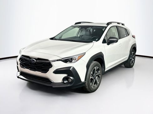 Used 2025 Subaru Crosstrek 2.0i Premium AWD/4WD image 3