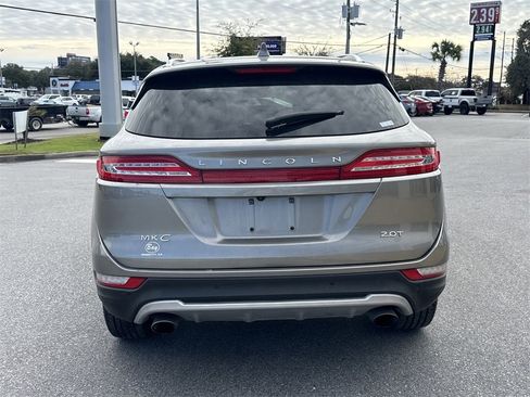 Used 2017 Lincoln MKC Reserve image 7