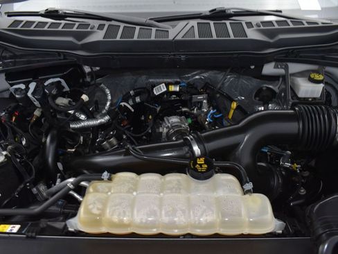 Certified 2022 Ford F150 XLT w/ XTR Package image 33