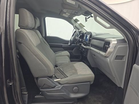 Used 2022 Ford F150 XLT w/ XTR Package AWD/4WD image 7