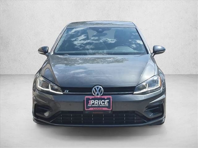 Used 2018 Volkswagen Golf 4-Door AWD/4WD image 2