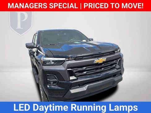 New 2025 Chevrolet Colorado LT w/ LT Convenience Package RWD image 14