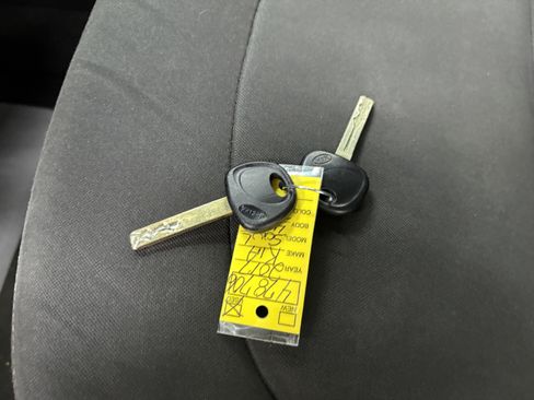 Used 2017 Kia Soul FWD image 26