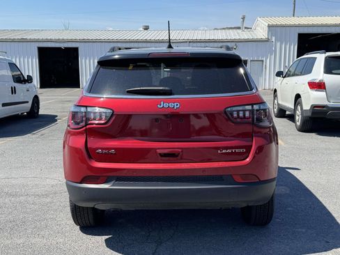 Used 2025 Jeep Compass Limited AWD/4WD image 4