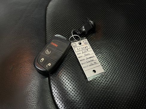 Used 2019 Jeep Compass Limited AWD/4WD image 37
