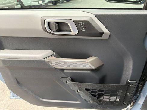 Certified 2023 Ford Bronco Black Diamond image 16