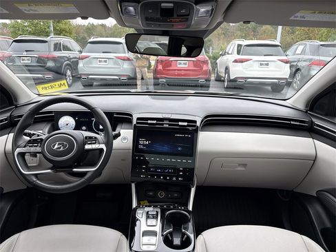 Used 2024 Hyundai Tucson Limited image 22