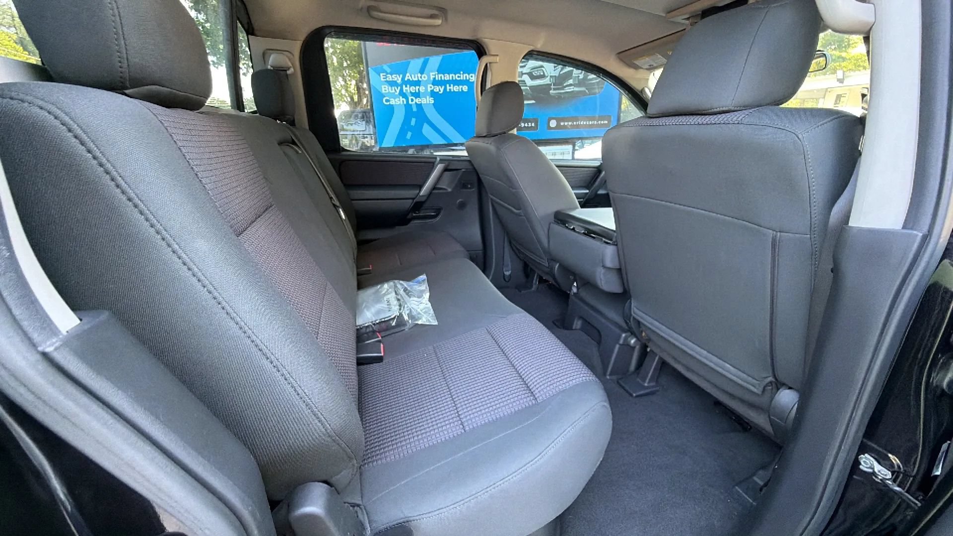 Used 2009 Nissan Titan SE RWD image 18