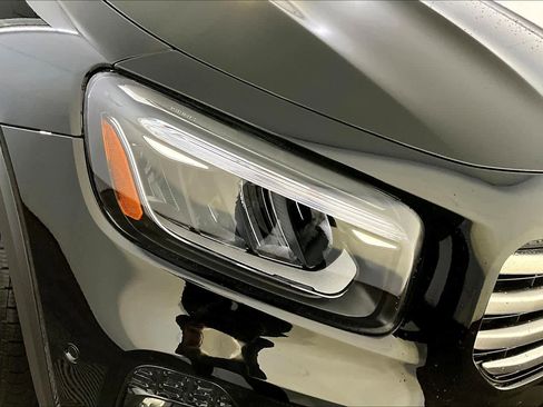 New 2026 Mercedes-Benz GLB 250 4MATIC image 16