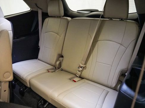 Used 2021 Buick Enclave Essence w/ LPO, Floor Liner Package AWD/4WD image 26