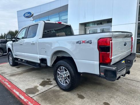 Used 2025 Ford F350 Lariat w/ Camper Package image 2