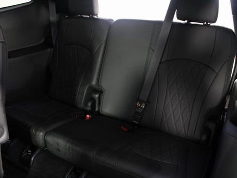 Used 2023 Buick Enclave Avenir w/ Avenir Technology Package image 19