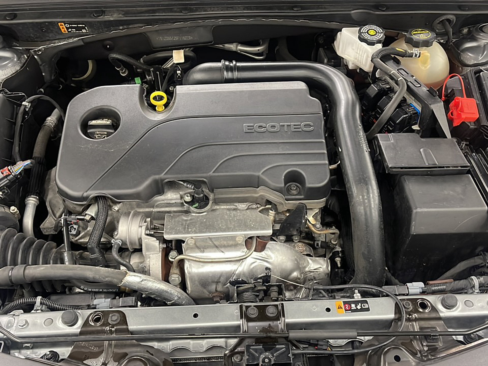 Used 2025 Chevrolet Malibu LT FWD image 24