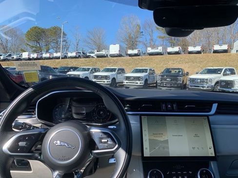 Used 2021 Jaguar F-PACE R-Dynamic S image 29