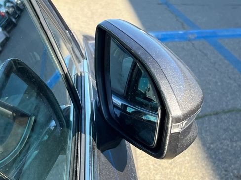 Used 2018 Lincoln MKC Select w/ Select Plus Package image 12