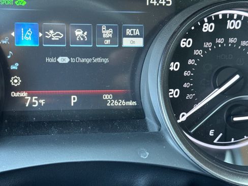 Certified 2022 Toyota Camry XSE FWD image 20