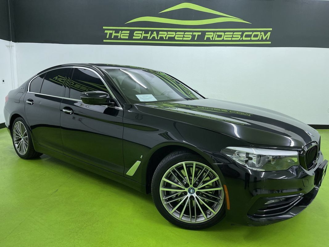 Used 2018 BMW 530e w/ Premium Package 2 RWD image 1