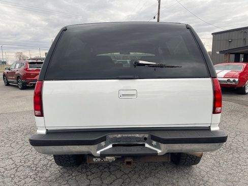 Used 1994 GMC Yukon 4WD 2-Door image 6