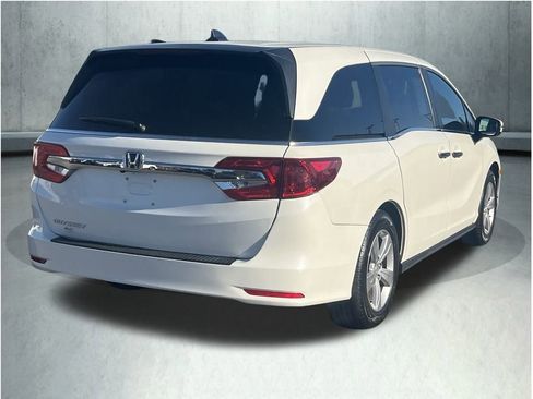 Used 2018 Honda Odyssey EX-L image 8