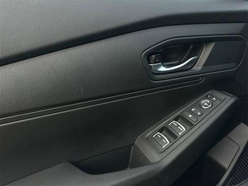 New 2025 Honda Accord LX image 32