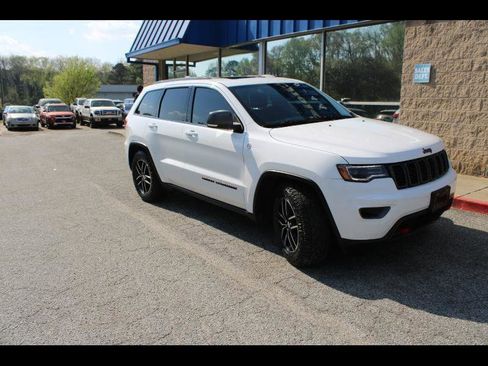 Used 2017 Jeep Grand Cherokee Trailhawk w/ Trailhawk Luxury Group image 1